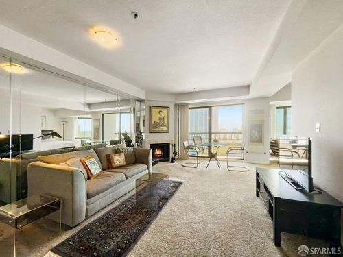 apt-1047-601 Van Ness Ave, San Francisco, CA, 94102-3261 | Card Image