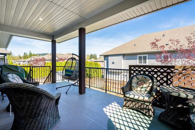 32593 Carter Avenue, House other with 5 bedrooms, 4 bathrooms and 6 parking in Mission BC | Image 23