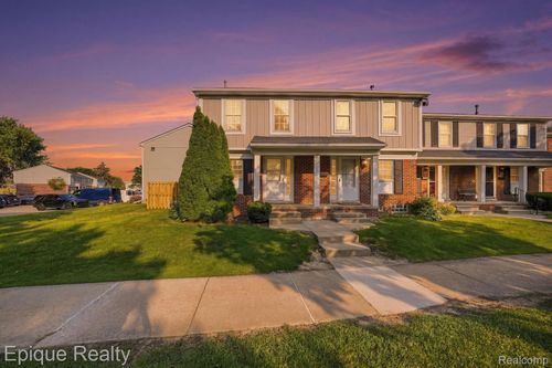 36412 Park Place Dr, Sterling Heights, MI, 48310-4219 | Card Image