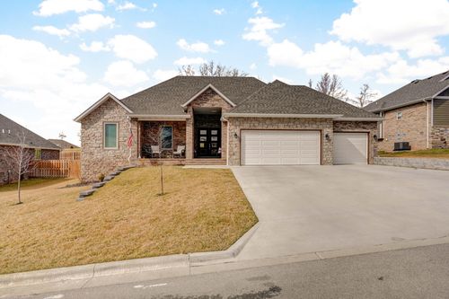 129 N Glengary Dr, Nixa, MO, 65714-7798 | Card Image