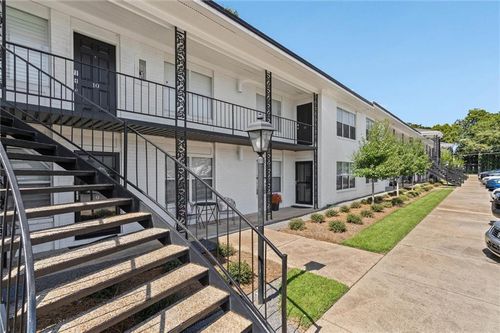 apt-e12-4009 Old Shell Rd, Mobile, AL, 36608-1385 | Card Image