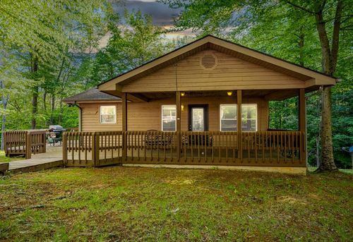 118 Seminole Ln, Byrdstown, TN, 38549-4837 | Card Image