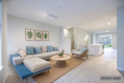 1060-11280 Pazarena Pl, Maple Ridge, BC, V2X9H8 | Card Image