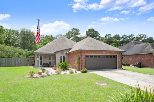 43267 Sycamore Bend Ave, Gonzales, LA, 70737-7782 | Card Image