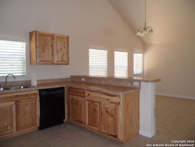 1211 Rimrock Cv, House other with 3 bedrooms, 2 bathrooms and null parking in Spring Branch TX | Image 9