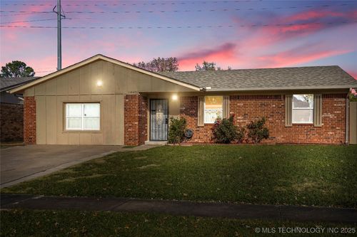 11847 E 36th Street, Tulsa, OK, 74145 | Card Image