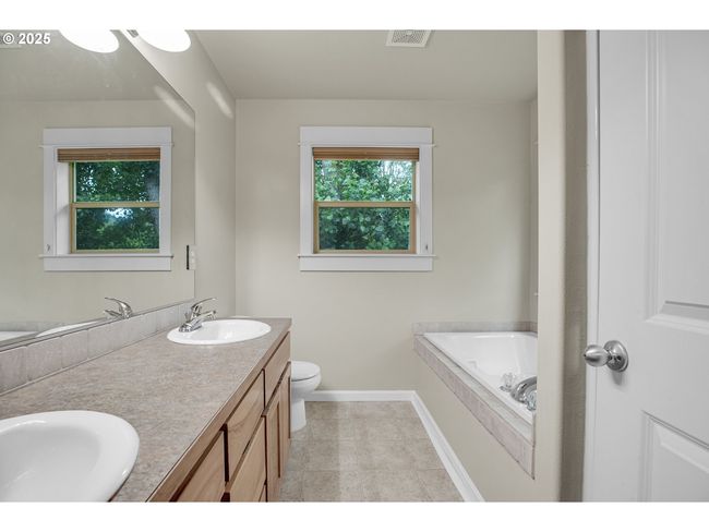 1259 Se Stapleton Loop, House other with 4 bedrooms, 4 bathrooms and 2 parking in Gresham OR | Image 39
