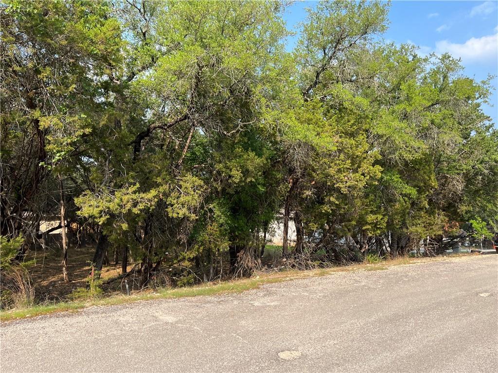 Land in Lago Vista