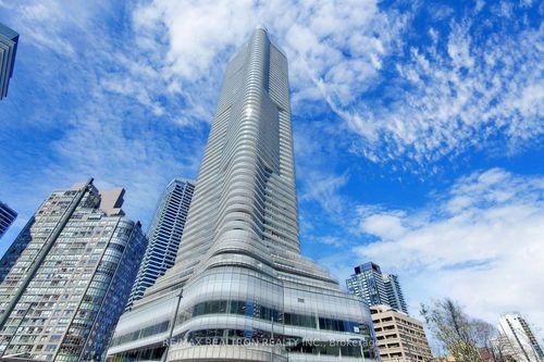 709-11 Wellesley St W, Toronto, ON, M4Y0G4 | Card Image