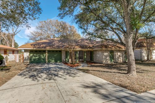 10602 Lands Run St, San Antonio, TX, 78230-2310 | Card Image