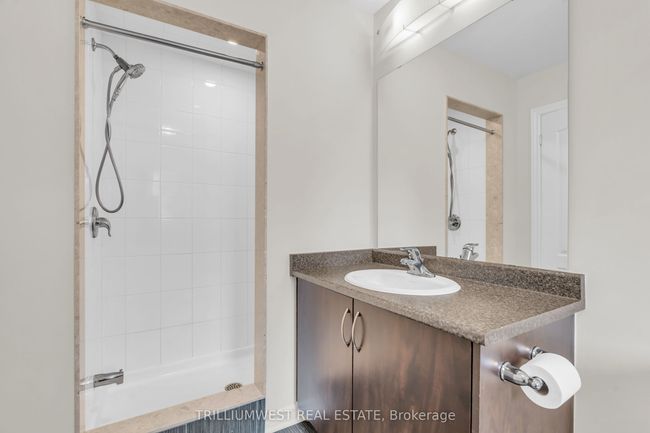 377 Dolman St, House attached with 3 bedrooms, 3 bathrooms and 2 parking in Breslau ON | Image 29