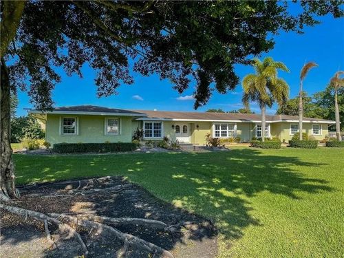 17501 Sw 54th St, Southwest Ranches, FL, 33331-2313 | Card Image