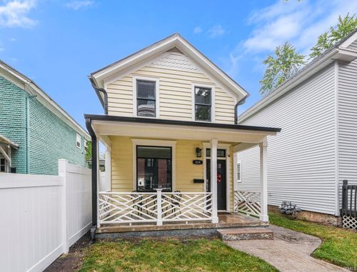 824 Lavina St, Fort Wayne, IN, 46802-4029 | Card Image