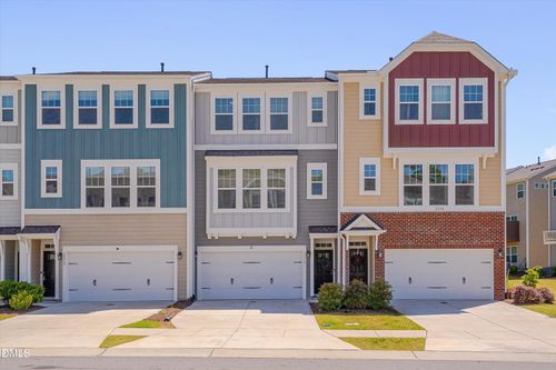 1116 Commack Dr, Durham, NC, 27703-6805 | Card Image
