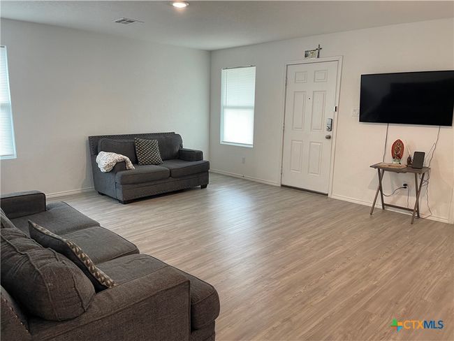 5930 Antonio Pl, House other with 3 bedrooms, 3 bathrooms and null parking in Seguin TX | Image 16