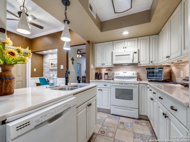 APT-7 - 7123 Thrush View Ln, Condo with 2 bedrooms, 2 bathrooms and null parking in San Antonio TX | Image 15