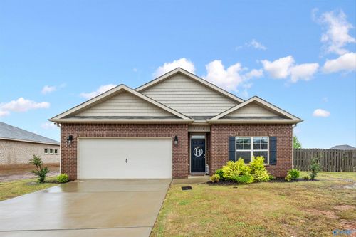 25066 Delilah Circle, Athens, AL, 35613 | Card Image