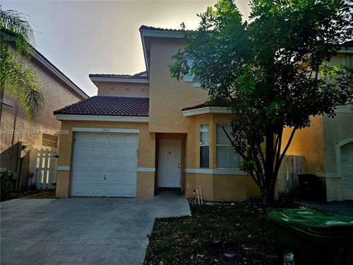 3860 Tree Tops Rd, Hollywood, FL, 33026-1163 | Card Image