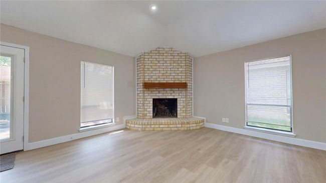 7126 Rio Blanco Dr, House other with 3 bedrooms, 2 bathrooms and 2 parking in Houston TX | Image 4