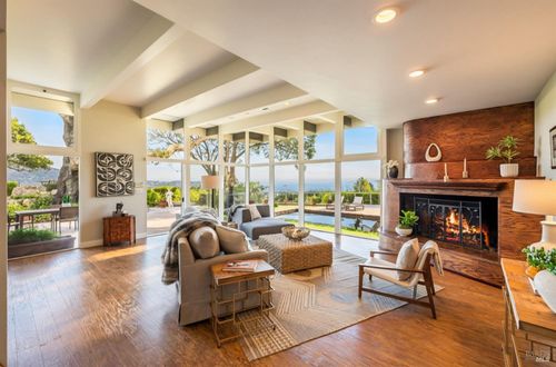 25 Oakhurst Rd, San Rafael, CA, 94901-5256 | Card Image