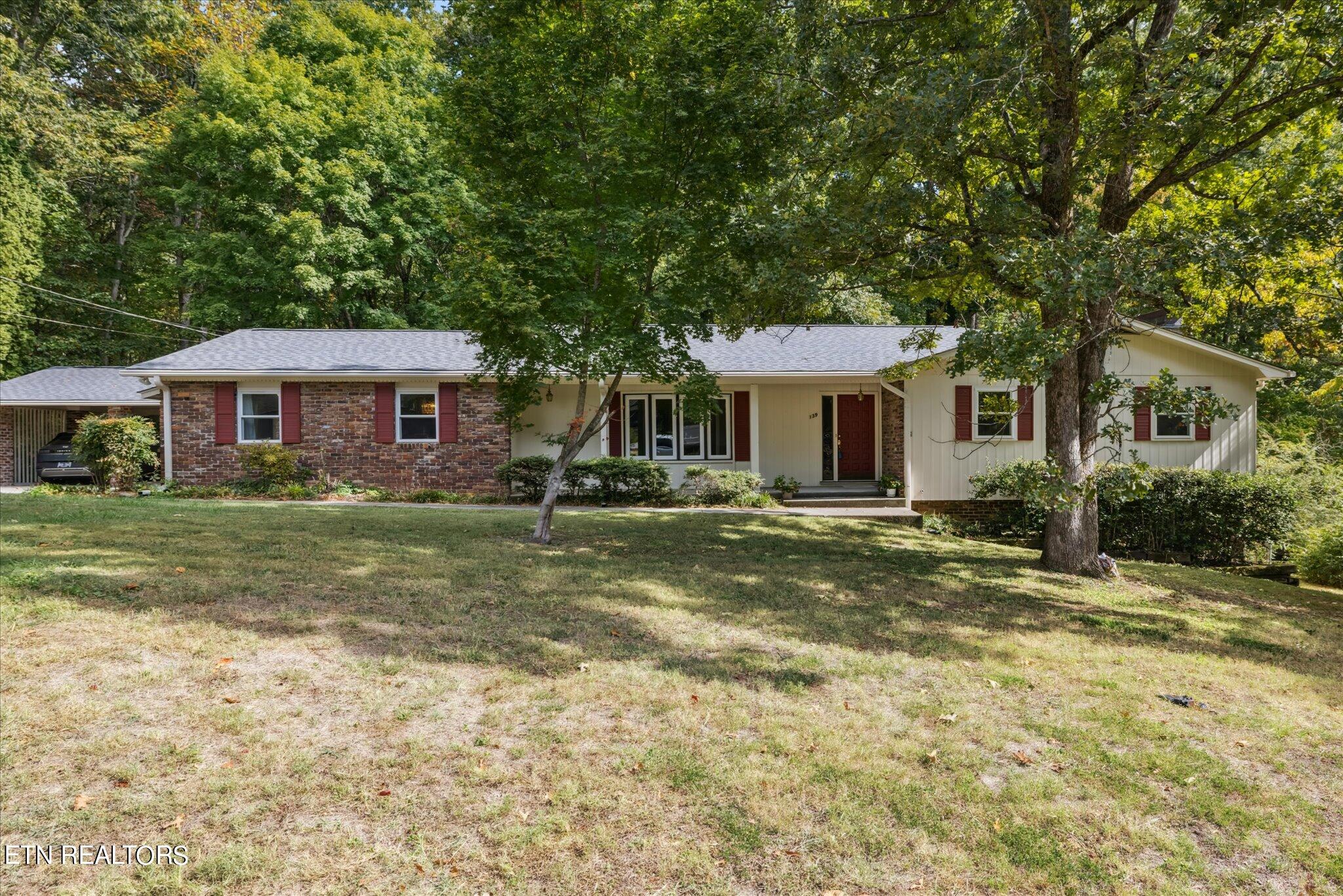 Windham Rd, Oak Ridge, TN 37830