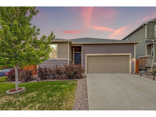 21209 E Princeton Pl, Aurora, CO, 80013-7447 | Card Image