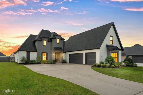 586 Corinth Cir, Bossier City, LA, 71111-6445 | Card Image