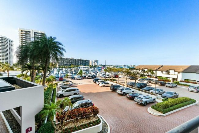 252 - 100 Lakeshore Drive, Condo with 3 bedrooms, 4 bathrooms and null parking in North Palm Beach FL | Image 39