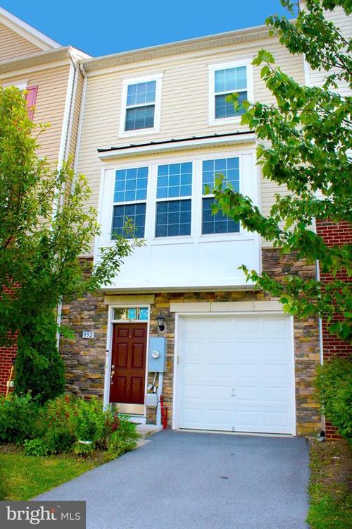 152 Schramm Loop, STEPHENS CITY, VA, 22655-6014 | Card Image