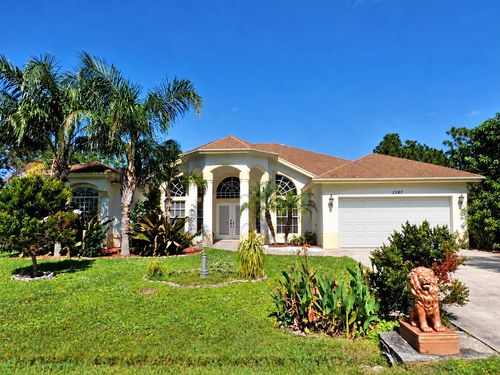 1107 Sw Estaugh Ave, Port Saint Lucie, FL, 34953-1810 | Card Image