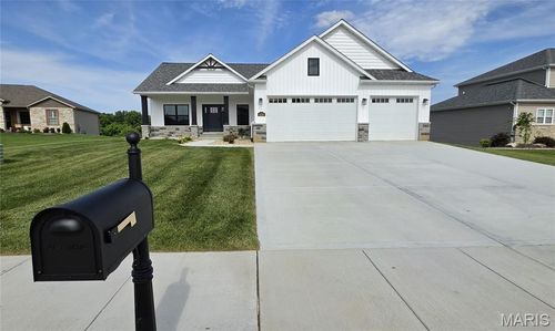 1438 Montauk Rd, Troy, IL, 62294-2282 | Card Image