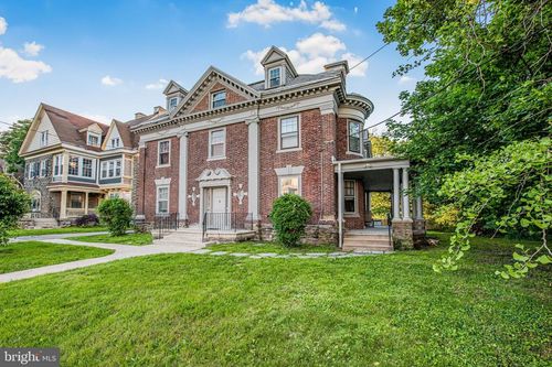 150 W Washington Ln, PHILADELPHIA, PA, 19144-2665 | Card Image