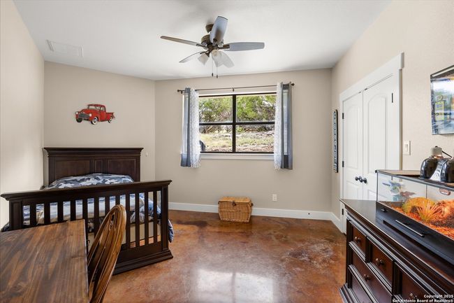 122 Twisting Oak Ct, House other with 4 bedrooms, 3 bathrooms and null parking in Pipe Creek TX | Image 26