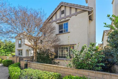 814 Pyramid Ct, Corona, CA, 92878 | Card Image