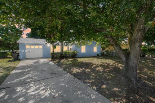 3185 Sw Crumpacker St, Port St. Lucie, FL, 34953-4504 | Card Image