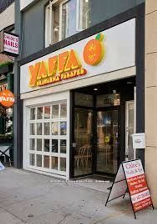 2313 Yonge St, Toronto, ON, M4P2C6 | Card Image