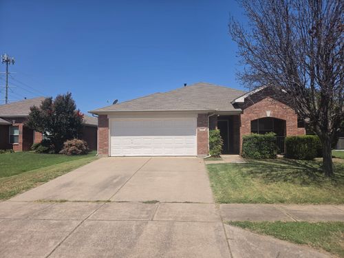 5809 Thoroughbred Ct, Fort Worth, TX, 76179-2379 | Card Image