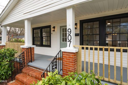 907 Morehead Ave, Durham, NC, 27707-1323 | Card Image