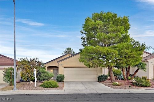 2090 Desert Woods Dr, Henderson, NV, 89012-6134 | Card Image