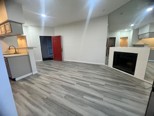 apt-903-10855 Meadowglen Ln, Houston, TX, 77042-4036 | Card Image