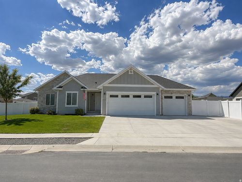4763 N Sage Park Dr, Eagle Mountain, UT, 84005-5084 | Card Image