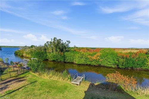 373 Hile Ln, PUNTA GORDA, FL, 33982-8508 | Card Image