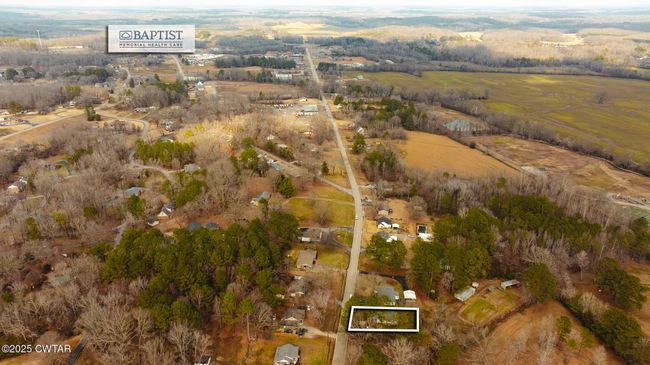 296 High St, House other with 3 bedrooms, 2 bathrooms and null parking in Huntingdon TN | Image 24