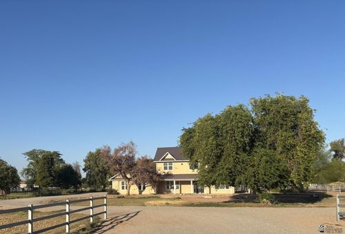 13451 S Avenue 4 1/4 E, Yuma, AZ, 85365-5670 | Card Image