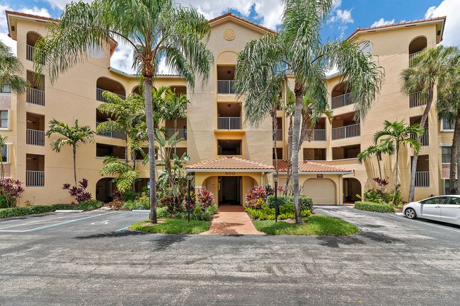 APT-204 - 500 Uno Lago Dr, Condo with 2 bedrooms, 2 bathrooms and null parking in Juno Beach FL | Image 5