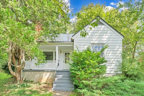 817 Hanover Ave Nw, Roanoke, VA, 24016-1053 | Card Image