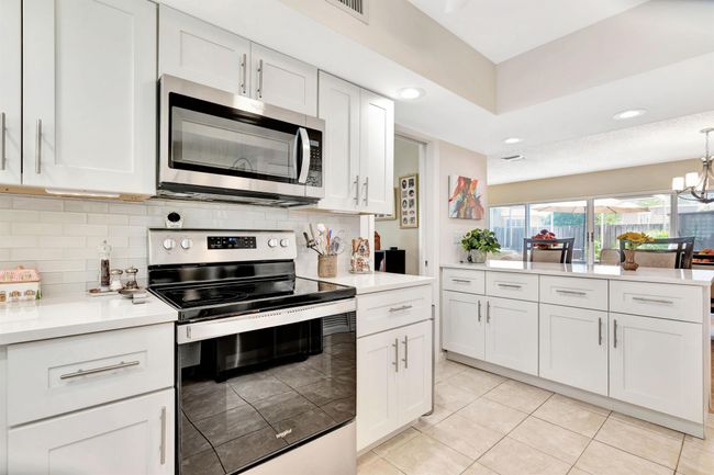 27 - 11571 Winchester Dr, Condo with 3 bedrooms, 3 bathrooms and null parking in Palm Beach Gardens FL | Image 32