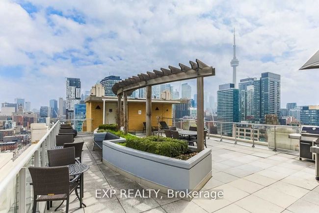 1108 - 438 Richmond St W, Condo with 0 bedrooms, 1 bathrooms and 1 parking in Toronto ON | Image 11