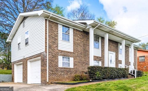 111 Edgewood Cir, Fort Oglethorpe, GA, 30742-3013 | Card Image