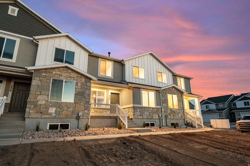 214 W 930 N, Santaquin, UT, 84655 | Card Image